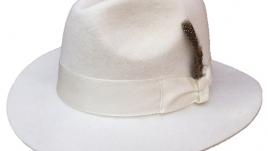 Beyaz Fötr Şapka Kombin Önerileri Nelerdir?