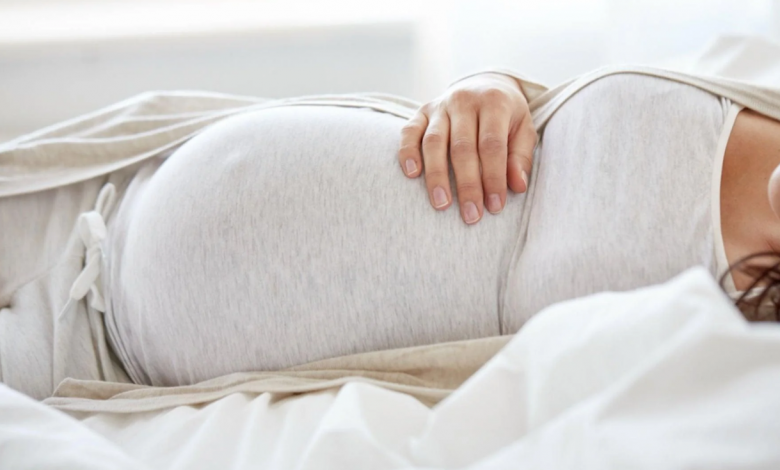 Hamilelikte Uyku Pozisyonunun Önemi Nedir